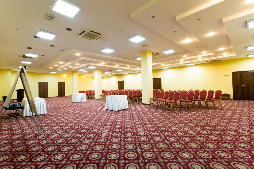 Hotel Duman Nur-Sultan  Exterior photo